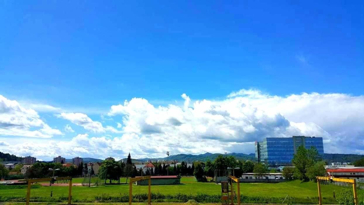 Tej Hostel ลูบลิยานา ภายนอก รูปภาพ