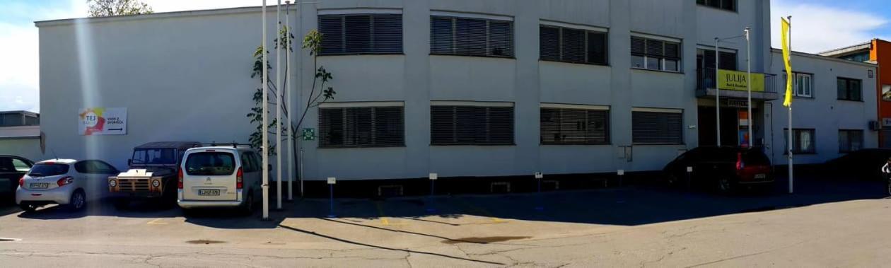 Tej Hostel ลูบลิยานา ภายนอก รูปภาพ